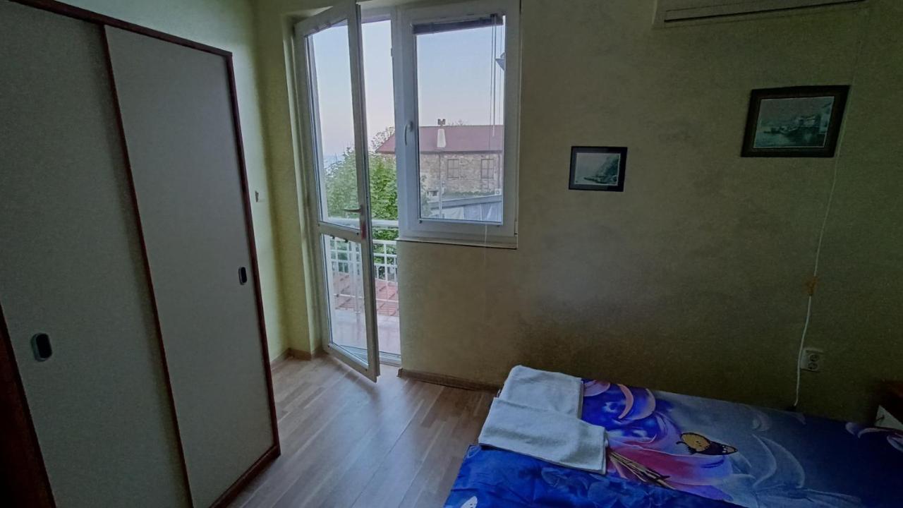 Nikolovi Home Apartments Pomorie Exteriér fotografie